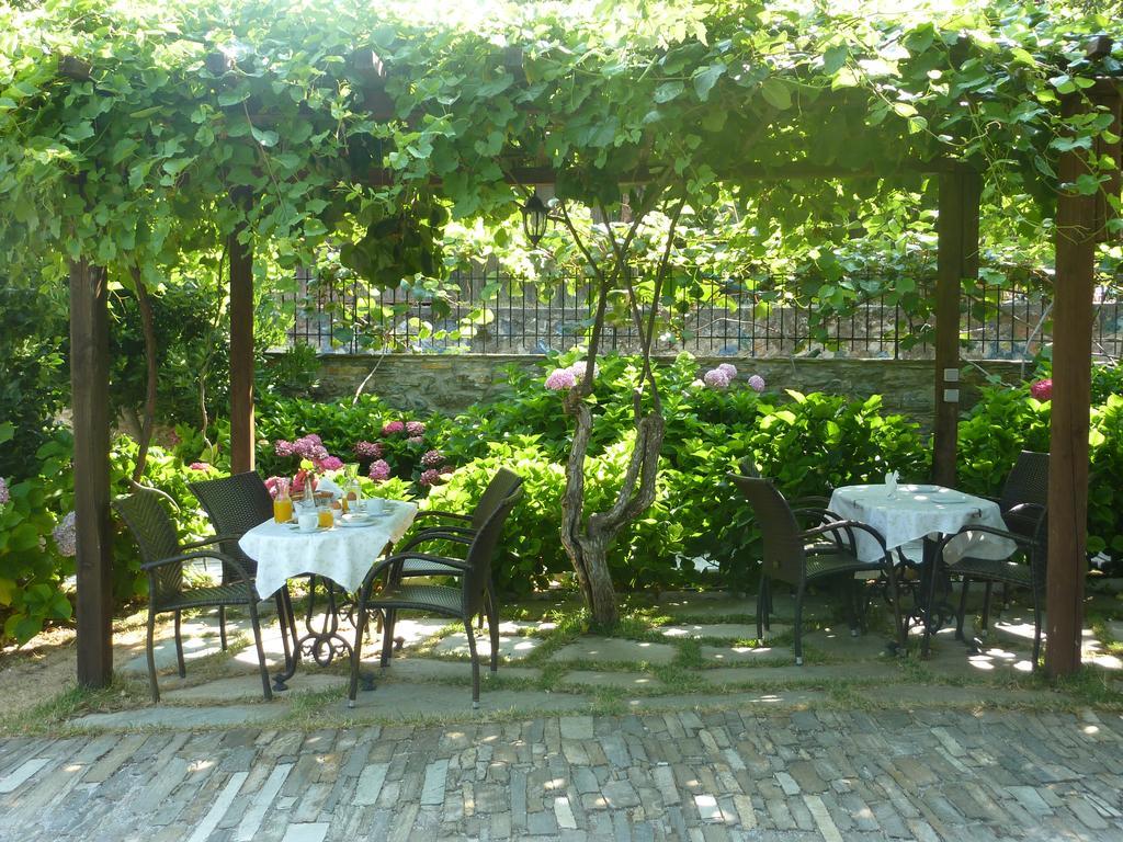 Hotel Arhontiko Prepala Neochori  Esterno foto
