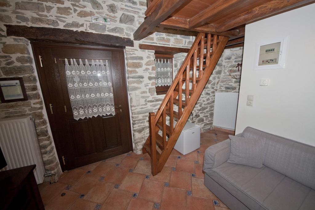 Hotel Arhontiko Prepala Neochori  Esterno foto
